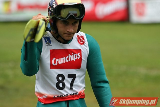 074 Mody skoczek